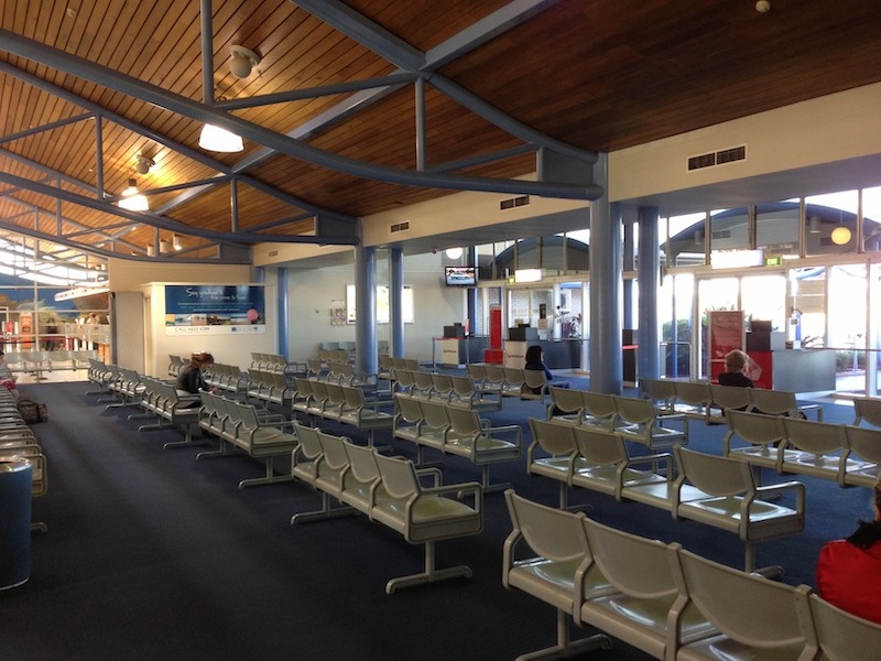 Coffs-Harbour-Airport-Terminal-Seating